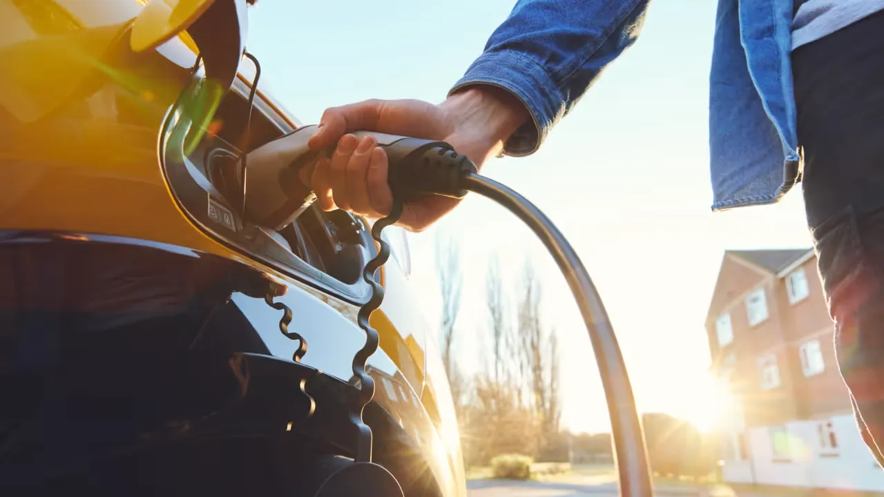 Så sparar du pengar med solenergi